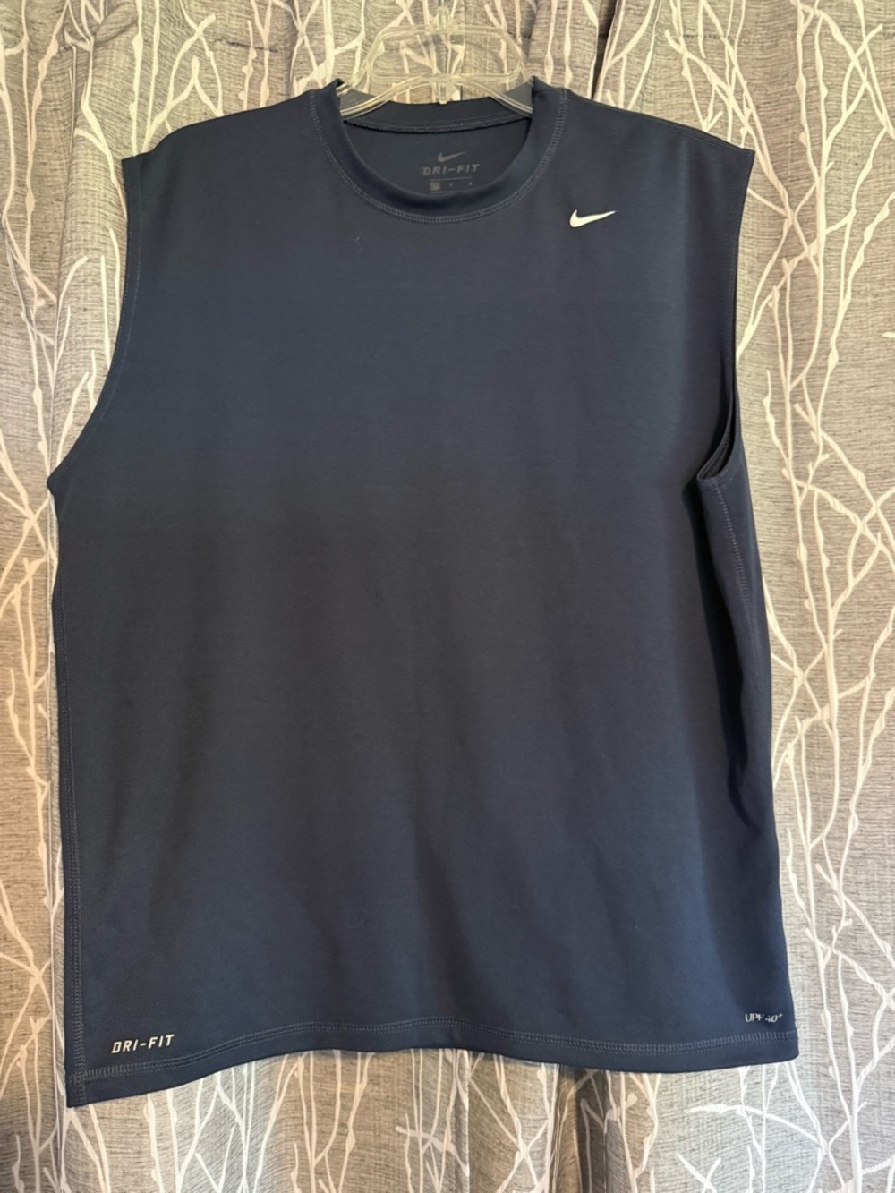 Nike Dri-FIT Athletic Tee - Navy size Large Men’s